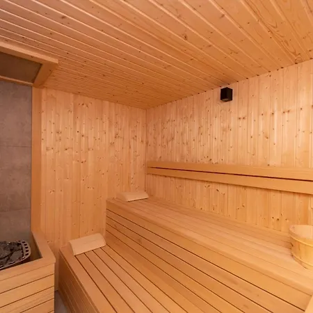 Apartment Les Ciases Dolomites 4 *
